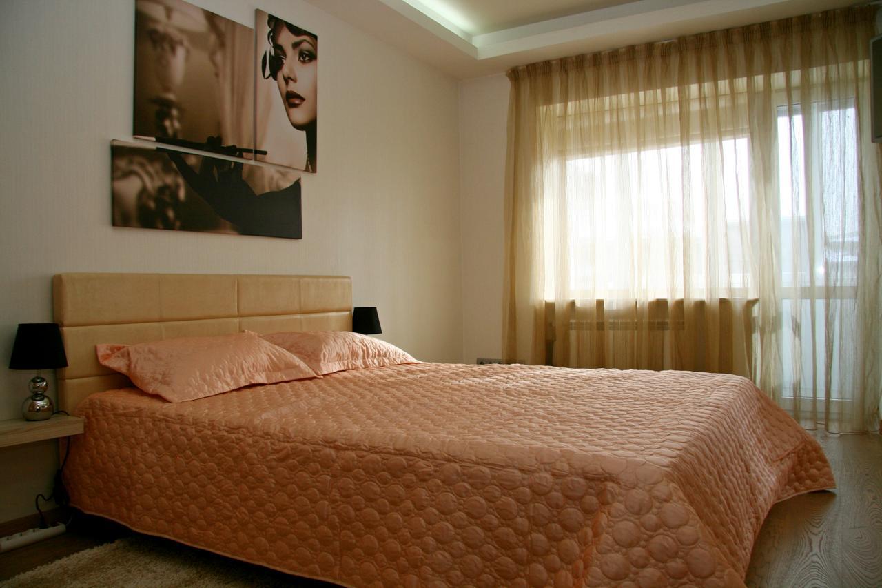 Luxury Apartment In The Heart Of The Capital Kiev Eksteriør billede